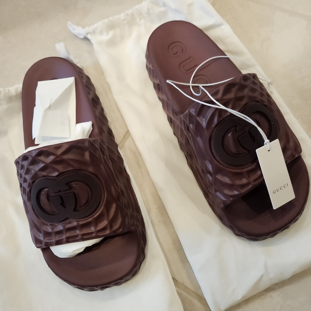 Gucci Men's Burgundy Slide Sandals